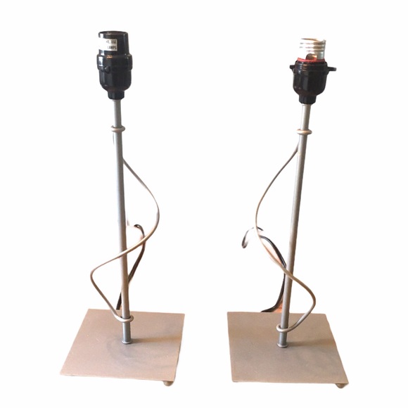 2 Silver Twist Lamps - Picture 3 of 4